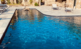 Installation Piscines Coques Polyester Piscines En Corse04